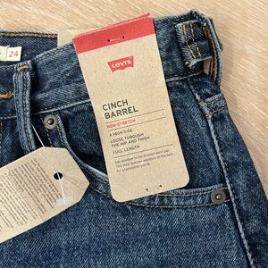 Levi’s Cinch Barrel Jeans | Dark Wash